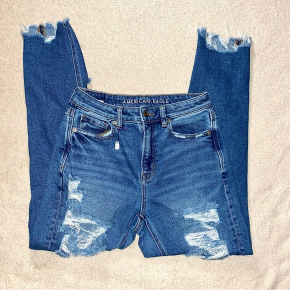 American Eagle Mom Jeans Ripped/Distressed - Picture 1 of 4
